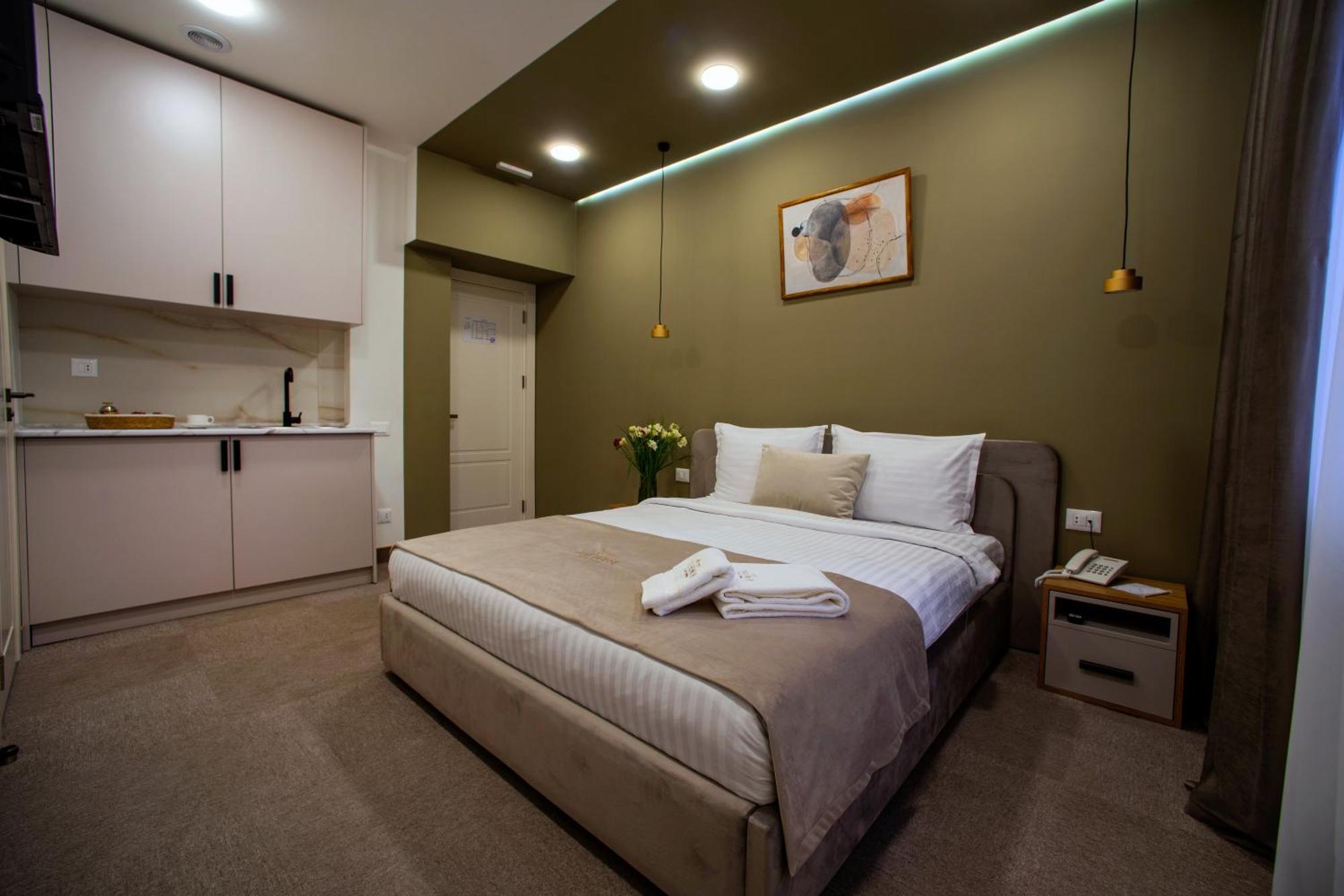 The House Hotel Yerevan Ngoại thất bức ảnh