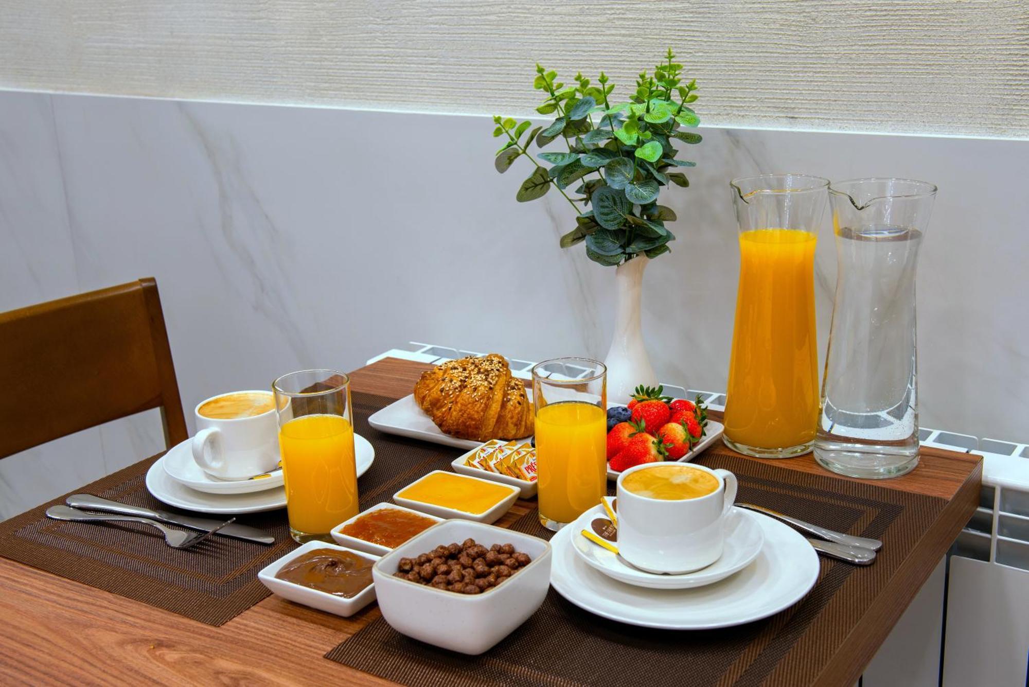 The House Hotel Yerevan Ngoại thất bức ảnh