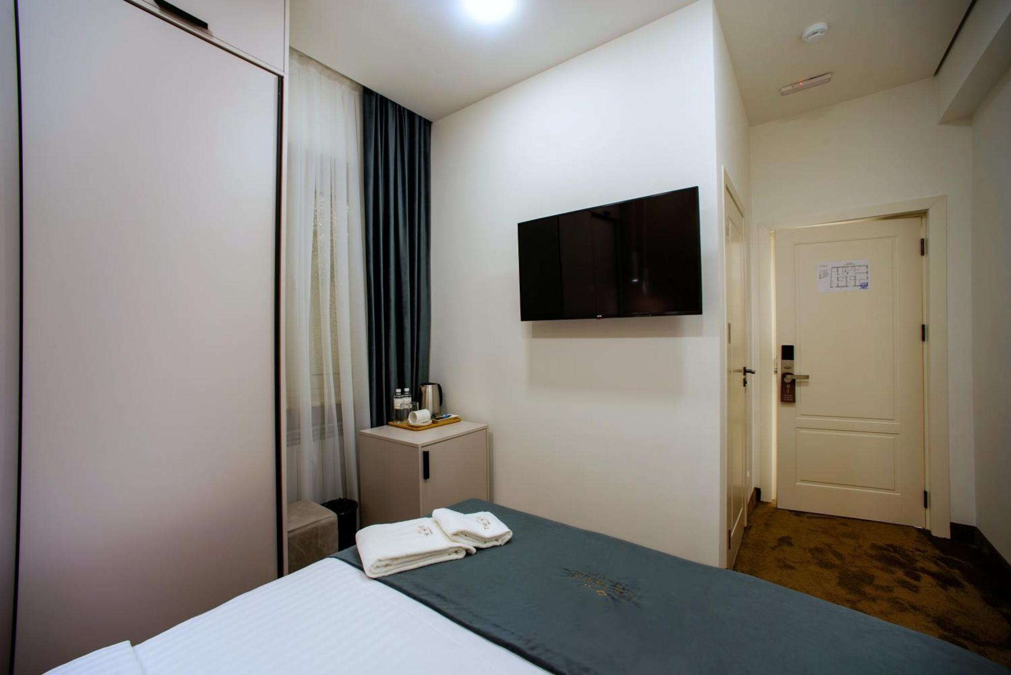 The House Hotel Yerevan Ngoại thất bức ảnh