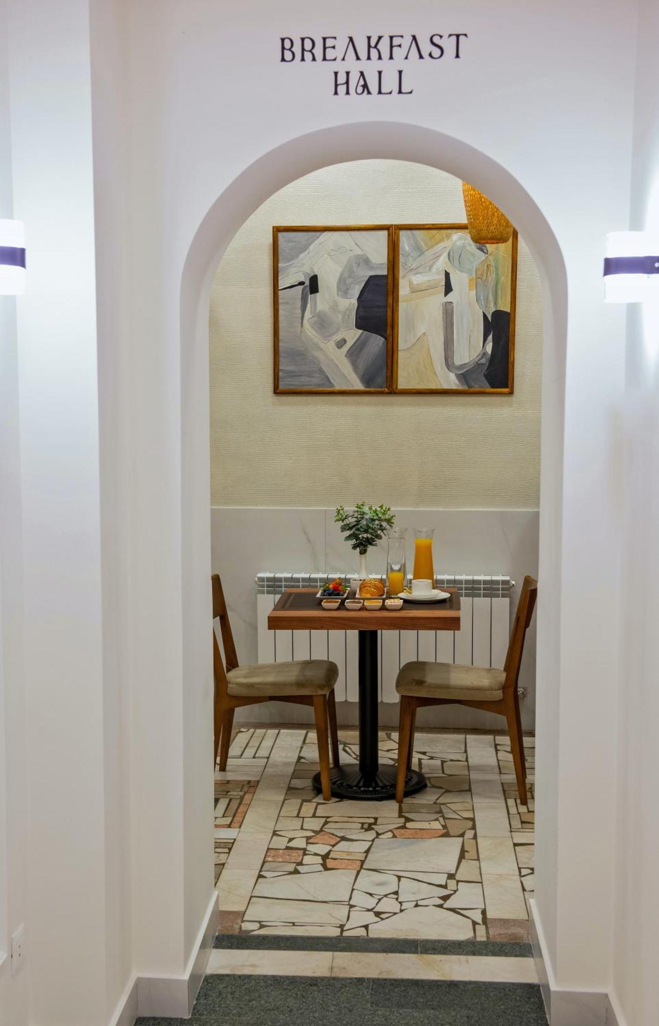 The House Hotel Yerevan Ngoại thất bức ảnh