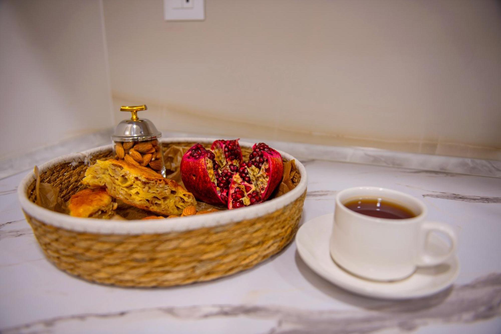 The House Hotel Yerevan Ngoại thất bức ảnh