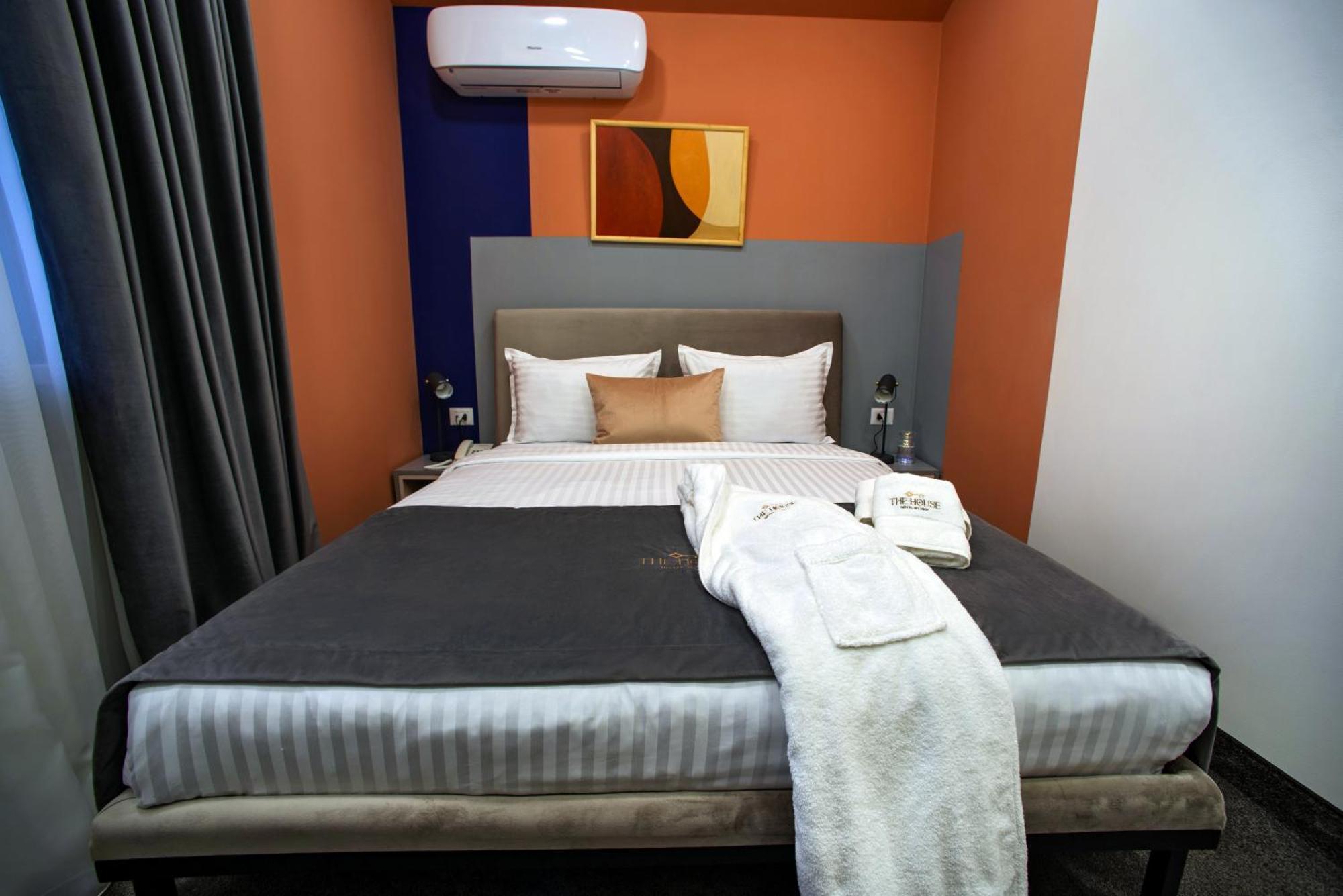 The House Hotel Yerevan Ngoại thất bức ảnh