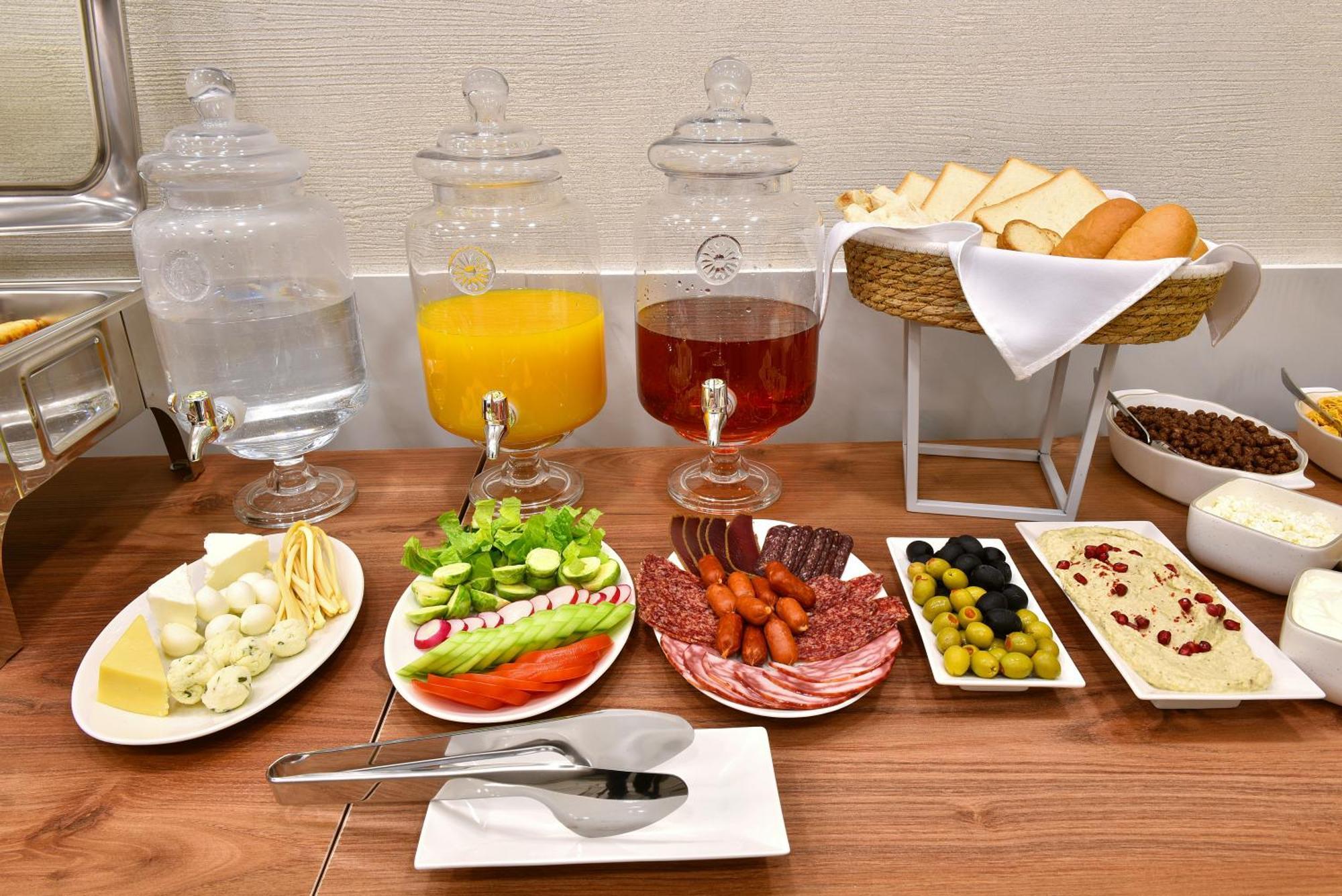 The House Hotel Yerevan Ngoại thất bức ảnh